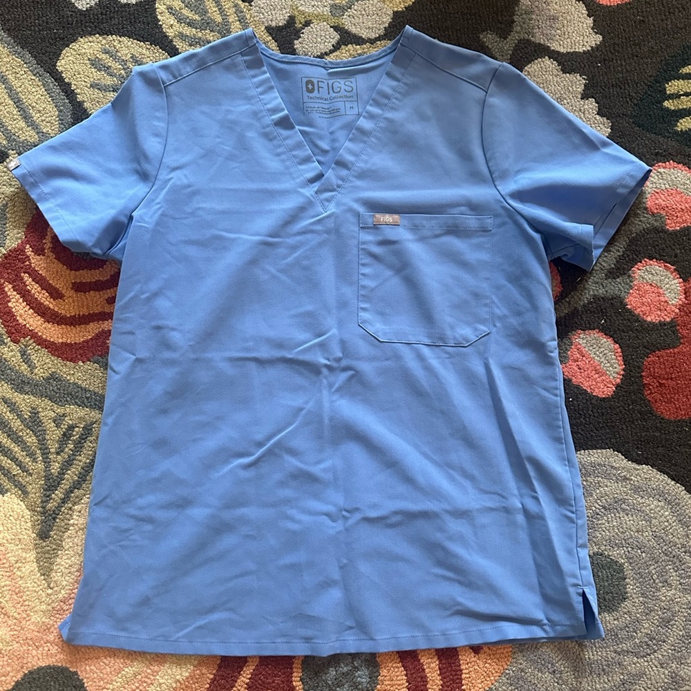 Figs Catarina scrub top